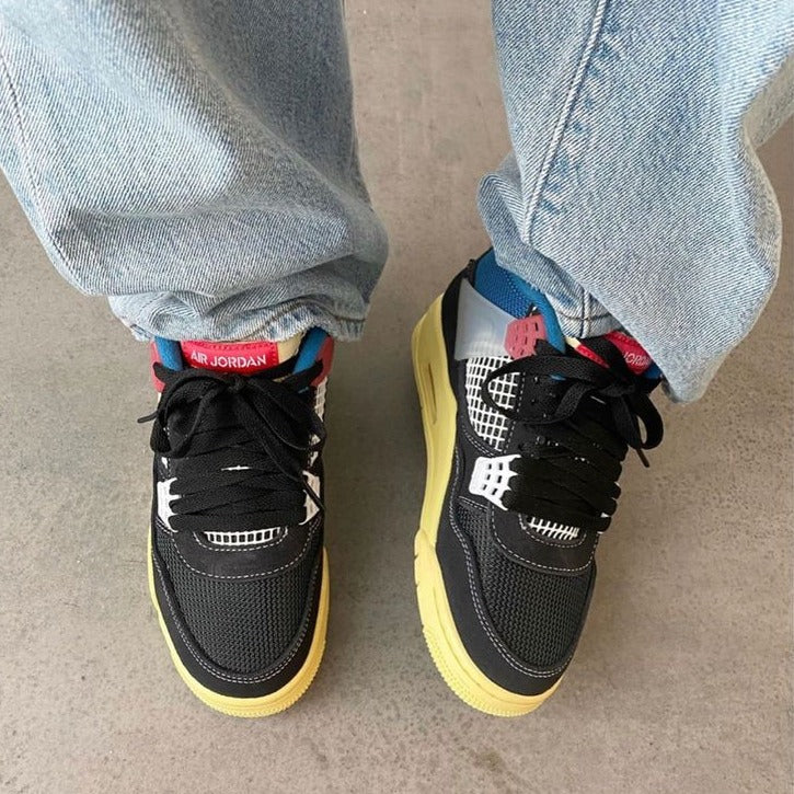 AIR JORDAN 4 x UNION LA ‘OFF NOIR’